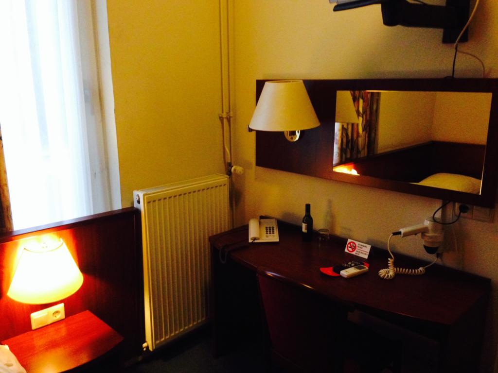Hotel Pax Arnhem Phòng bức ảnh